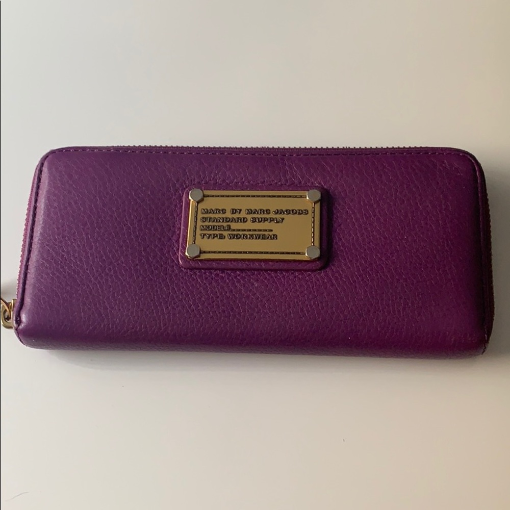 Marc Jacobs leather wallet